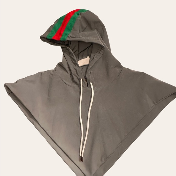 Gucci Gray and Silver 3M reflective rain hood - Picture 4 of 7